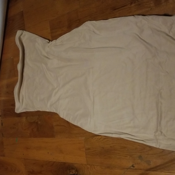 Tan dress - Picture 2 of 2